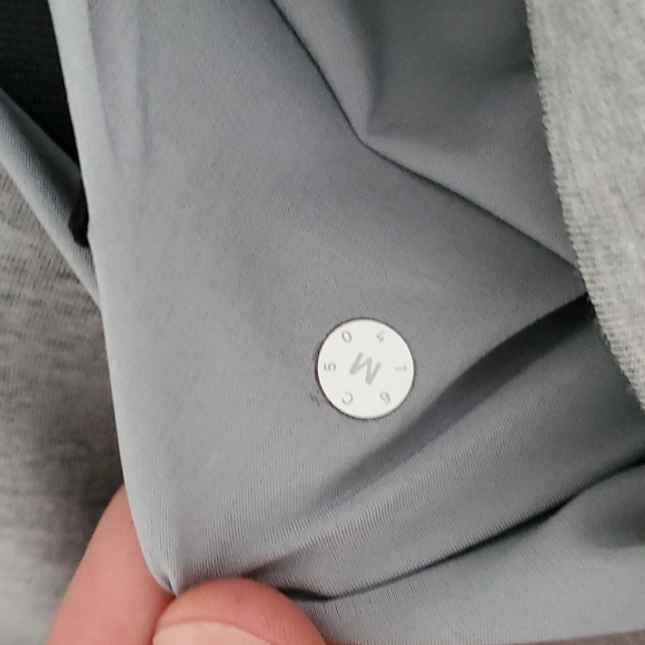 Lululemon Stratum Pullover Hoodie Medium - Picture 6 of 7